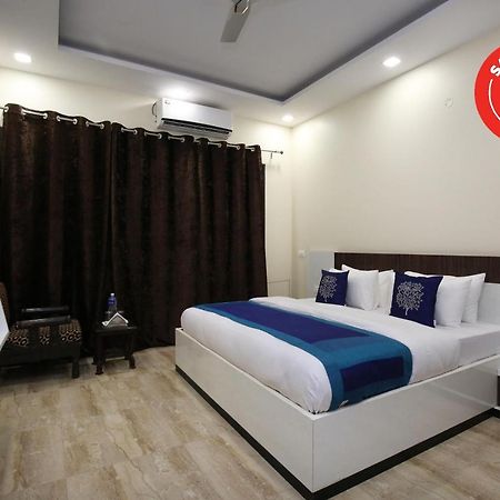 Fabhotel Shashank Villa Chandīgarh 外观 照片